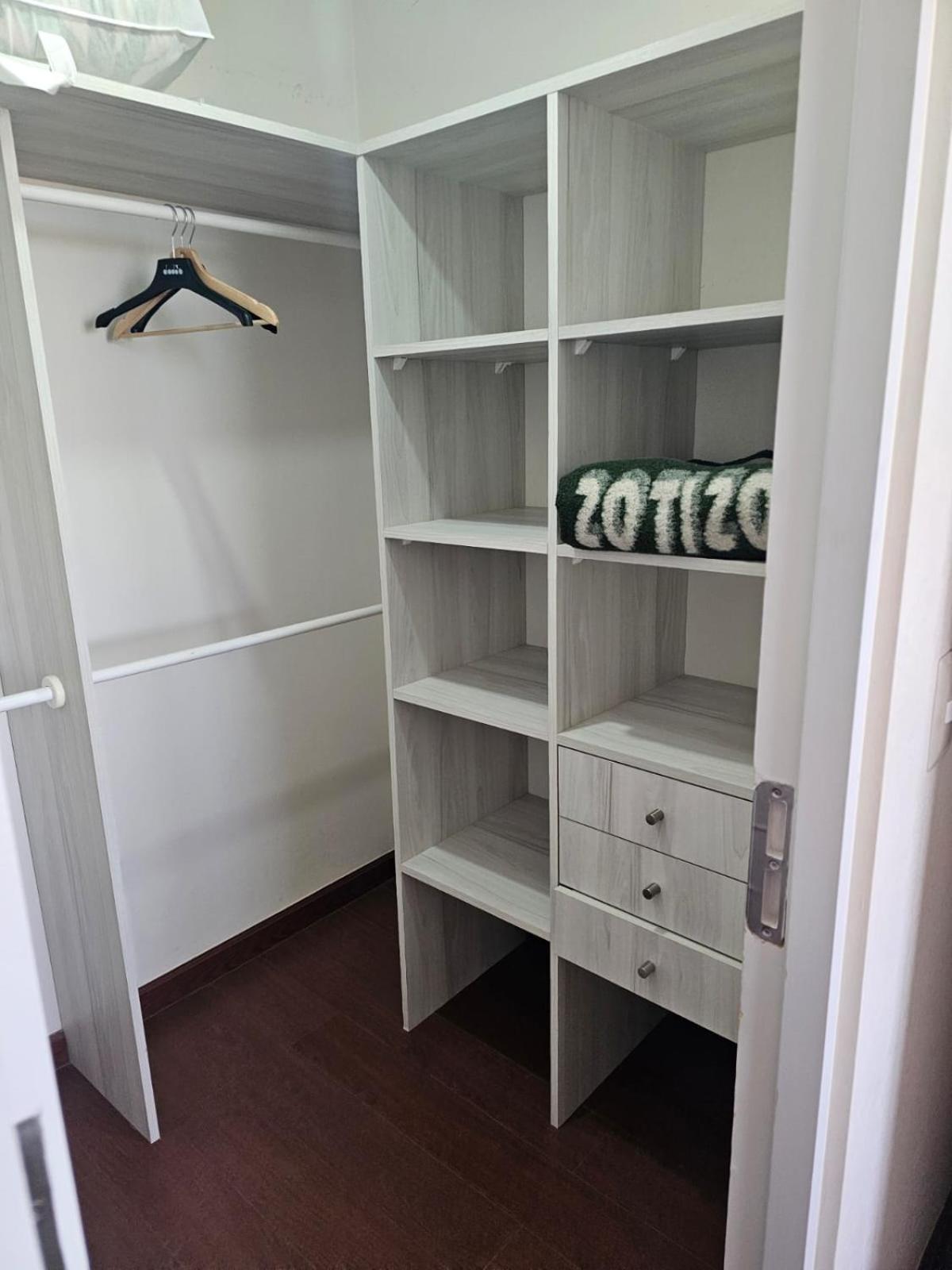 Apartamento Hermoso Y Comodo Departamento En Edificio *